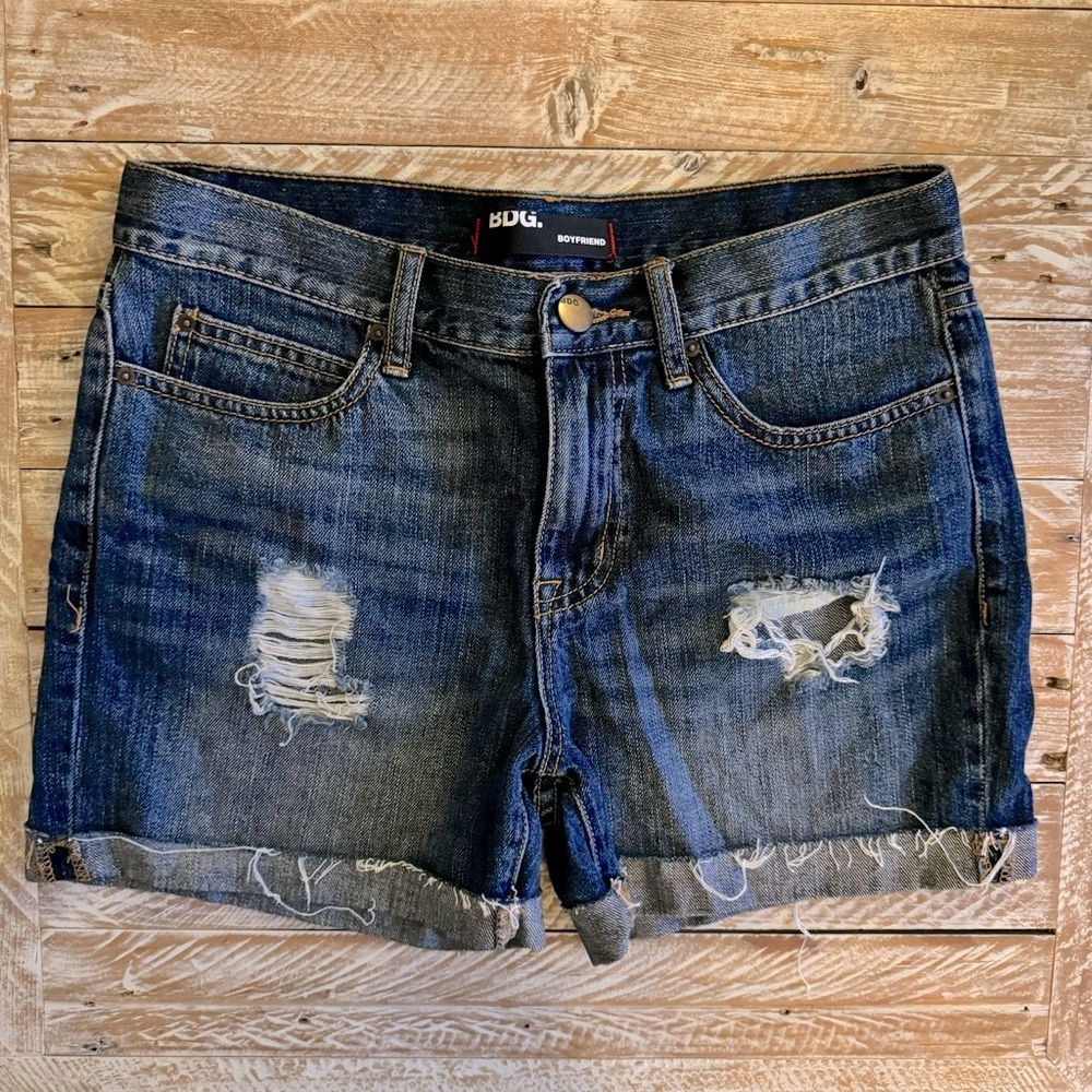 💙BDG Distressed Boyfriend Jean Shorts💙 ~28